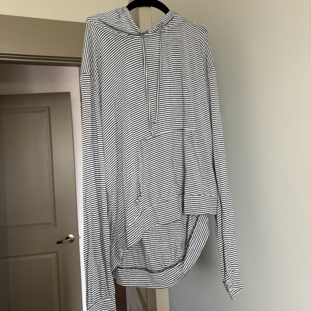 John Galt Women's Pullover